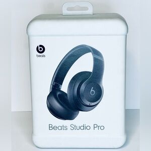Beats Studio Pro Wireless Noise Cancelling Over-Ear Headphones Black (NEW)